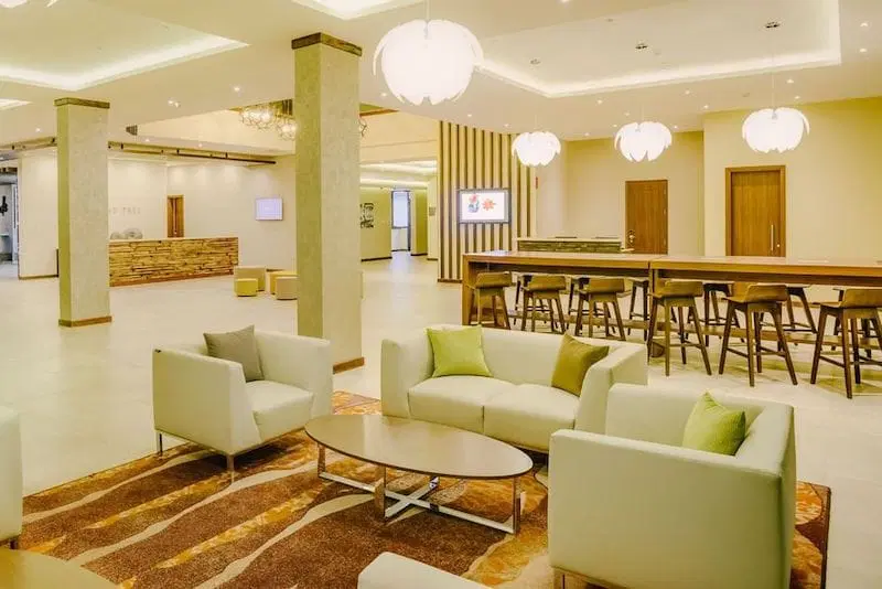 Tamarind Tree Hotel, Nairobi Serena or comparable