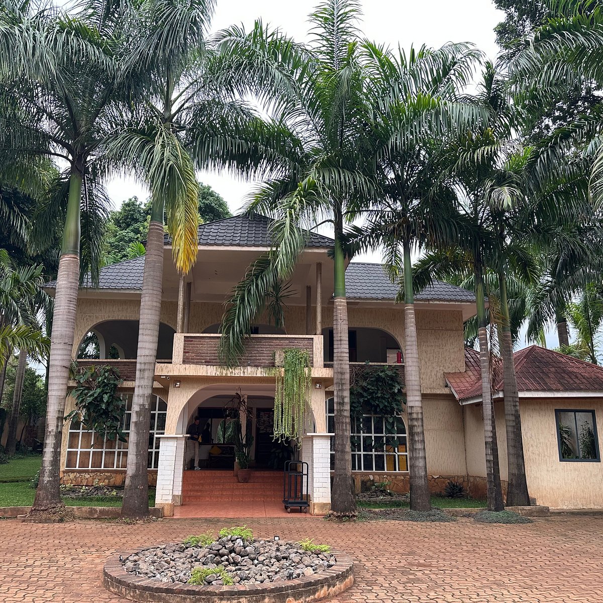Chanya Lodge, Kilimanjaro Wonders Hotel or comparable