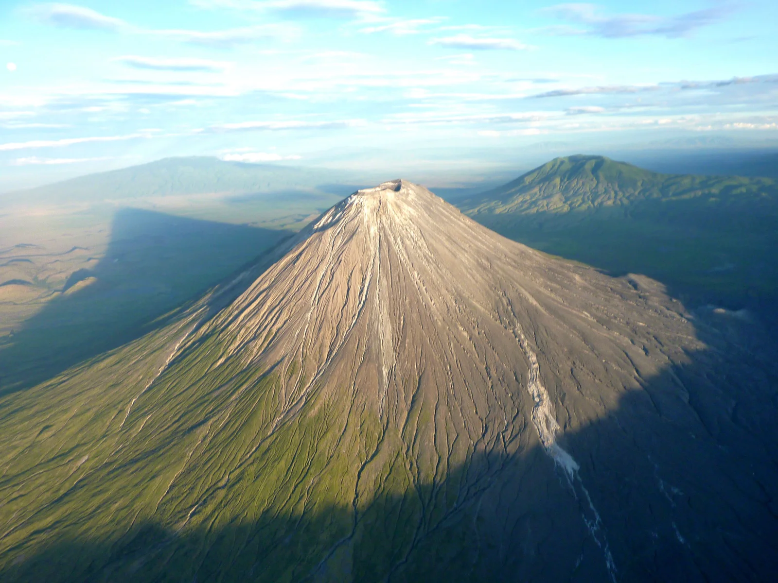 9-Day Rift Valley, Oldonyo Lengai & Serengeti Explorer